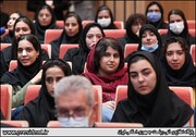 تصاویر حجاب متفاوت دانشجویان دختری که در جلسه رئیس جمهور در دانشگاه الزهرا حضور داشتند | تشویق یکپارچه رئیس جمهور