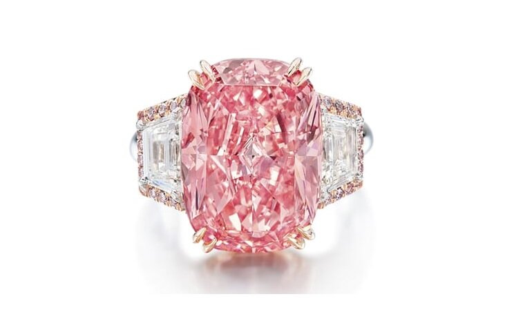 الماس ستاره صورتی