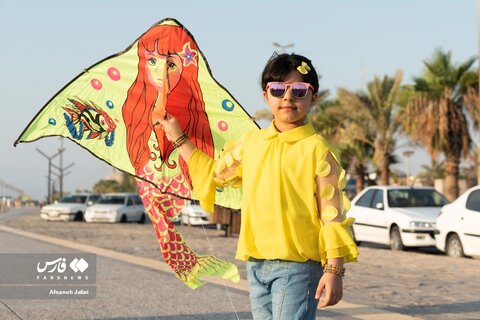 ساحل بادبادکها در بوشهر