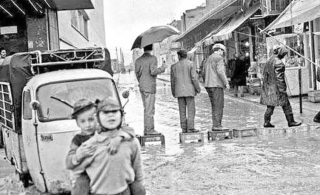 نهر طغیانگر فیروزآباد چه شد؟ | ماجرای پیرمردی که داخل نهر افتاد و جان باخت!  جوادیه16