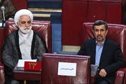 عکس متفاوت احمدی نژاد در حاشیه دیدار اعضای مجمع با رهبری | احمدی نژاد در گوش اژه ای چه گفت؟