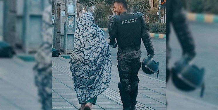 تصاویر | صحنههایی که از یگان ویژه در ناآرامیها که ندیدهاید! | نحوه برخورد با دانش آموزان و آتشی که معترضان به پا کردند