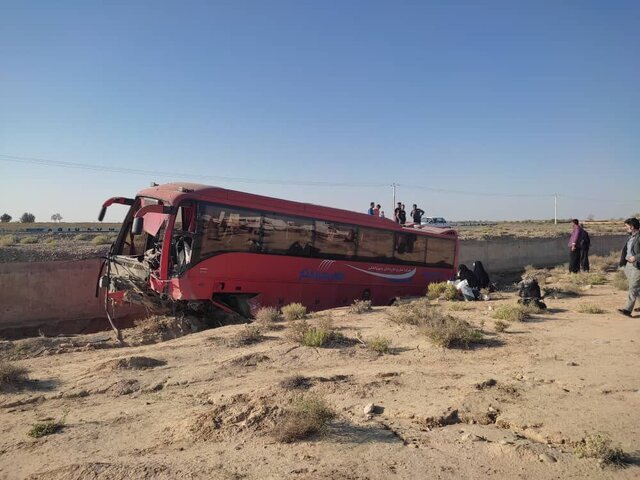 سقوط اتوبوس
