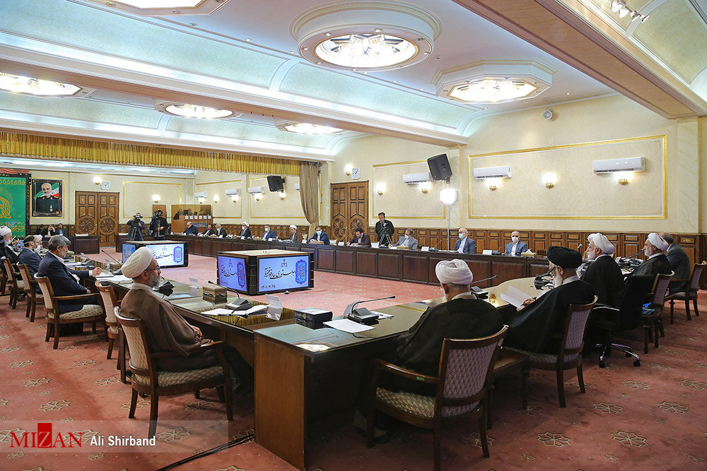 تصاویر ا پرونده اوین روی میز مدیران ارشد قضایی ا قوه قضاییه مسئولیت گفتگو با جریان های معترض با ماست !