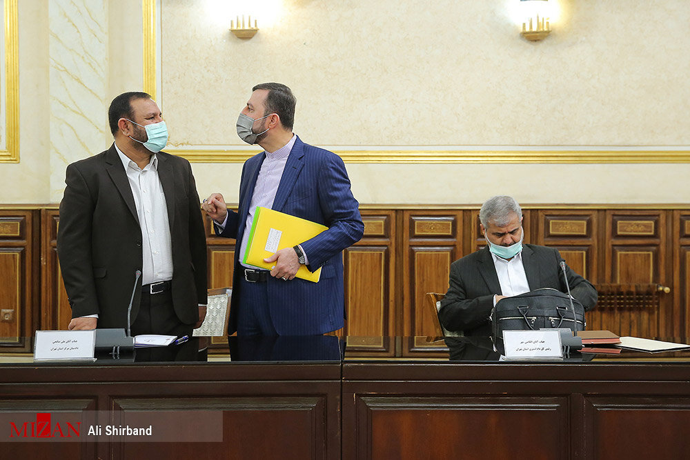 تصاویر ا پرونده اوین روی میز مدیران ارشد قضایی ا قوه قضاییه مسئولیت گفتگو با جریان های معترض با ماست !