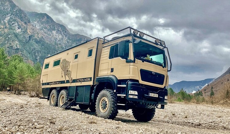 تصاویری از کمپر گلوبال ۷۴۰۰ | محصولی خشن از شرکت اتریشی