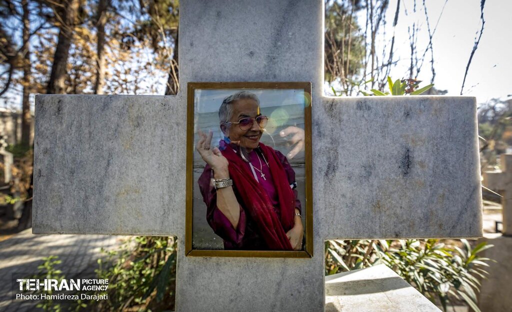 عکس| آرامستان قدیمی ارتدکس در جنوب پایتخت / مدفن شاهزاده گرجی تا نیکلای مارکف روس در دولاب تهران