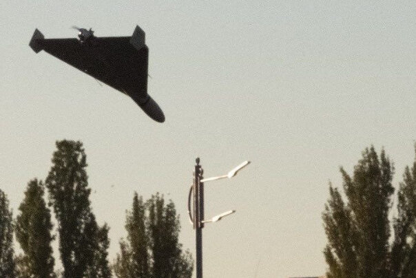 جنجال بر سر یک پهباد ایرانی؛ از جنگ روسیه-اوکراین تا مذاکرات هسته ای | ماجرا چیست؟ | همه چیز درباره پهپاد شاهد۱۳۶ | روایت رسانه ها؛ ارزان و خطرناک!