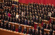 ببینید | اتفاق عجیب در کنگره حزب کمونیست چین | رئیس جمهور سابق با زور اخراج شد!