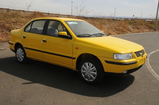 پایان راه اولین خودروی ملی ایران | اولین خودروی ایرانی که مجهز به سخنگوی زبان فارسی بود