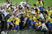 فوتبالیست‌های برجسته برزیل در انتخابات دوقطبی ریاست‌جمهوری از بولسونارو حمایت می‌کنند
