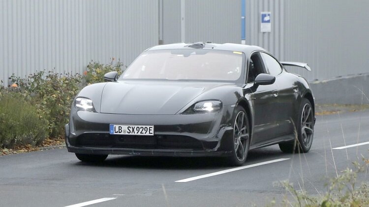 تصاویر پورشهای که ۳ موتور دارد | ابرخودرویی برای رقابت با تسلا S Plaid