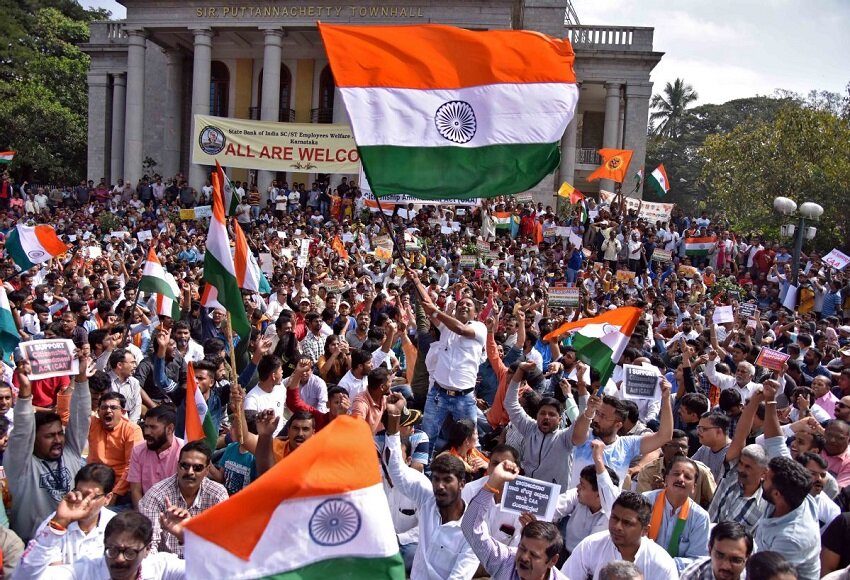 مروری بر قوانین تظاهرات اعتراض آمیز در چند کشور دنیا | چطور محل اعتراض مشخص میشود؟ | معروفترین میدانهای تجمع اعتراضی در جهان