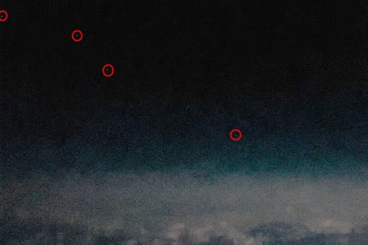 جولان بشقاب پرندهها بر فراز اقیانوس آرام؟ | مشاهدات خلبانان از افزایش اشیاء پرنده ناشناس + تصویر