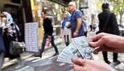 اثرات منابع ارزی آزاد شده ایران بر بازار ارز | کاهش قیمت دلار در راه است؟