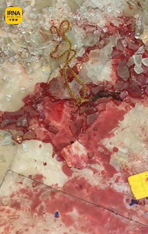 تصاویری از خون شهدای امروز حادثه تروریستی حمله به حرم شاهچراغ علیه‌السلام