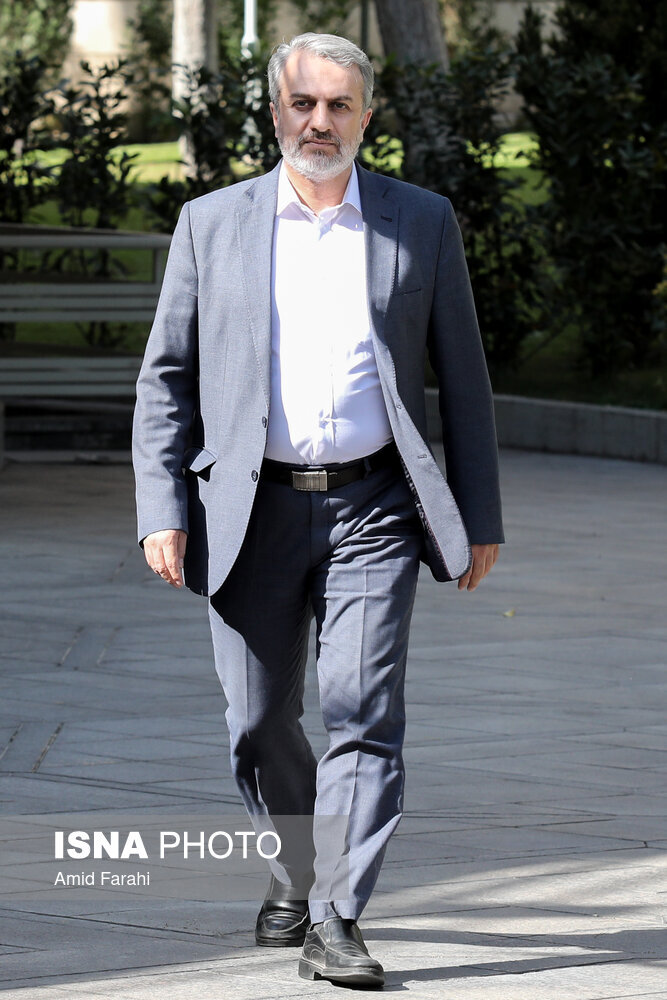 عکس ا فاطمی امین برای آخرین بار به نشست هیات دولت رفت!؟