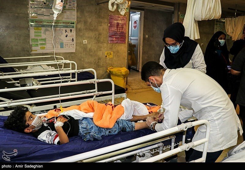 تصاویر مصدومین حادثه تروریستی شیراز در بیمارستان