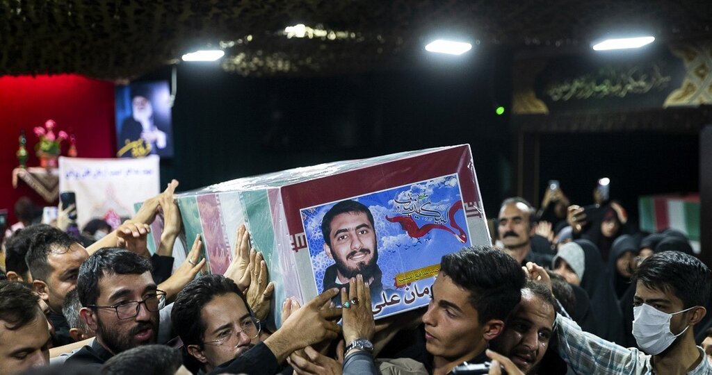 ببینید | مراسم وداع با بسیجی شهید آرمان علیوردی که توسط آشوبگران در ...