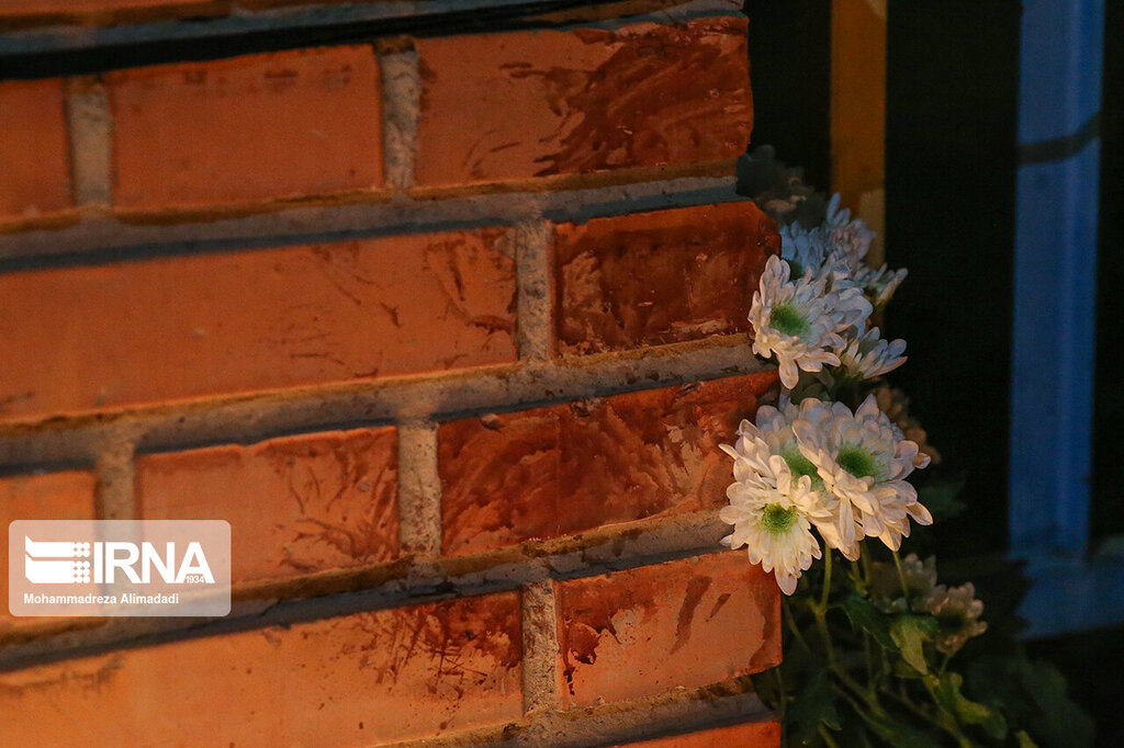 سعید حدادیان مداحی کرد؛سخنگوی دولت گریست؛تصاویری از مراسم یادبود آرمان وردی نژاد...