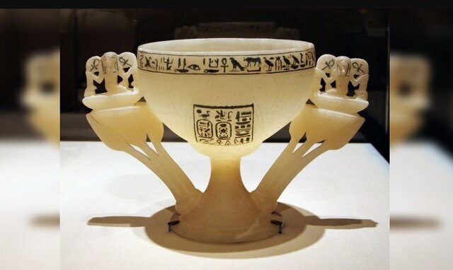 تصاویر | تختخواب طلاکاریشده که فرعون با خود به گور برد