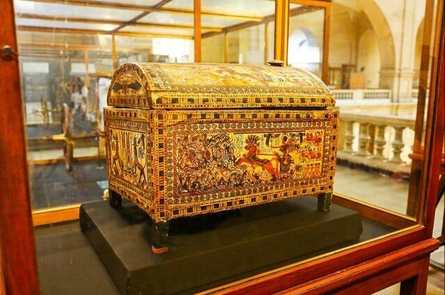 تصاویر | تختخواب طلاکاریشده که فرعون با خود به گور برد