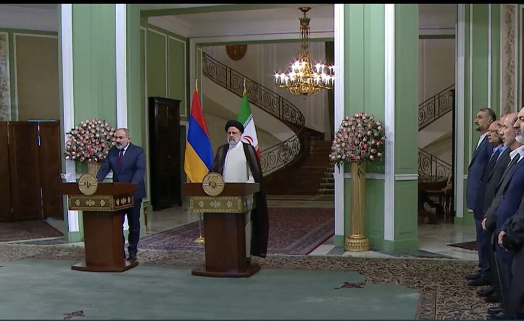 رئیسی و نیکول پاشینیان