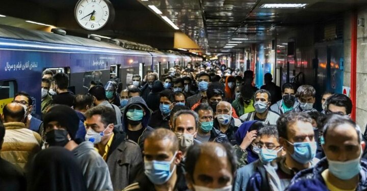 بازگشت مترو تهران به لقب «تمیزترین متروی جهان» | خط یک بیشترین پله برقی خراب را دارد | چرا راهبر قطار، کولرها را روشن نمی‌کند؟