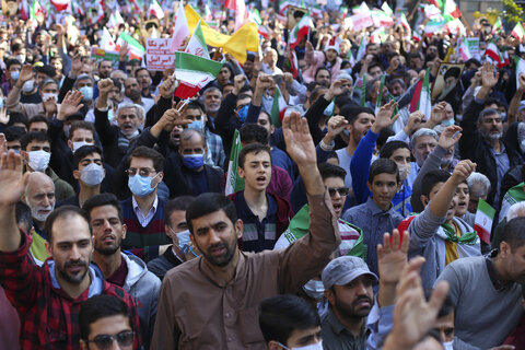 راهپیمایی ۲۲ بهمن در سراسر کشور برگزار شد | حضور پرشکوه مردم در خیابان ها