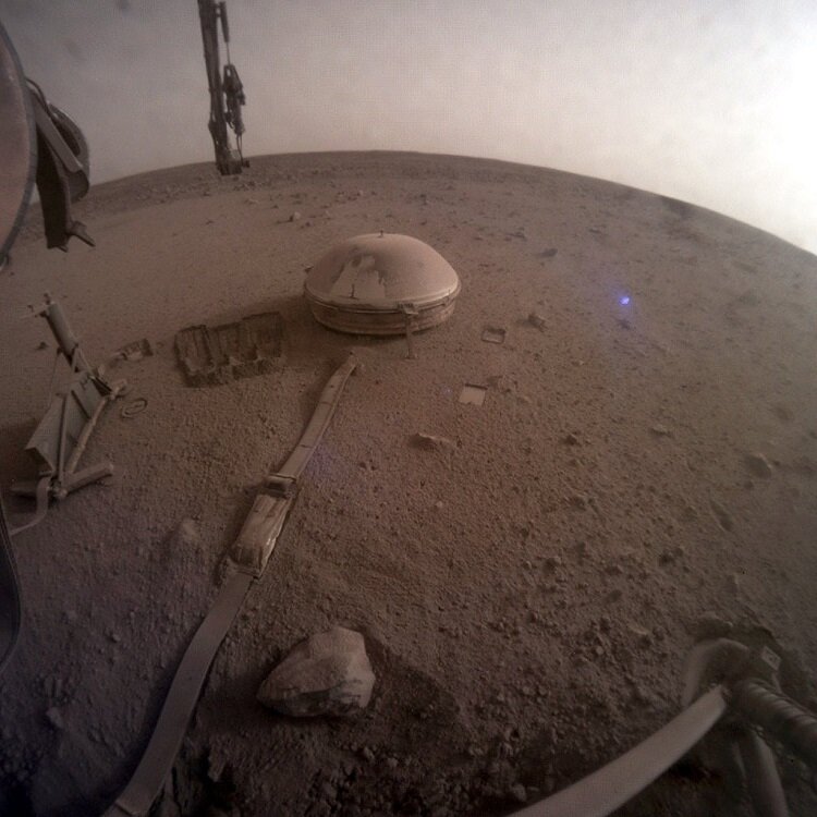 آخرین تصویر از مریخ | پایان کار با دفن شدن زیر گرد و خاک