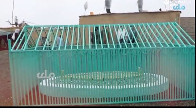 عکس | قبر ملا عمر رونمایی شد | مقبره ساده و بیضی شکل بنیانگذار طالبان را ببینید