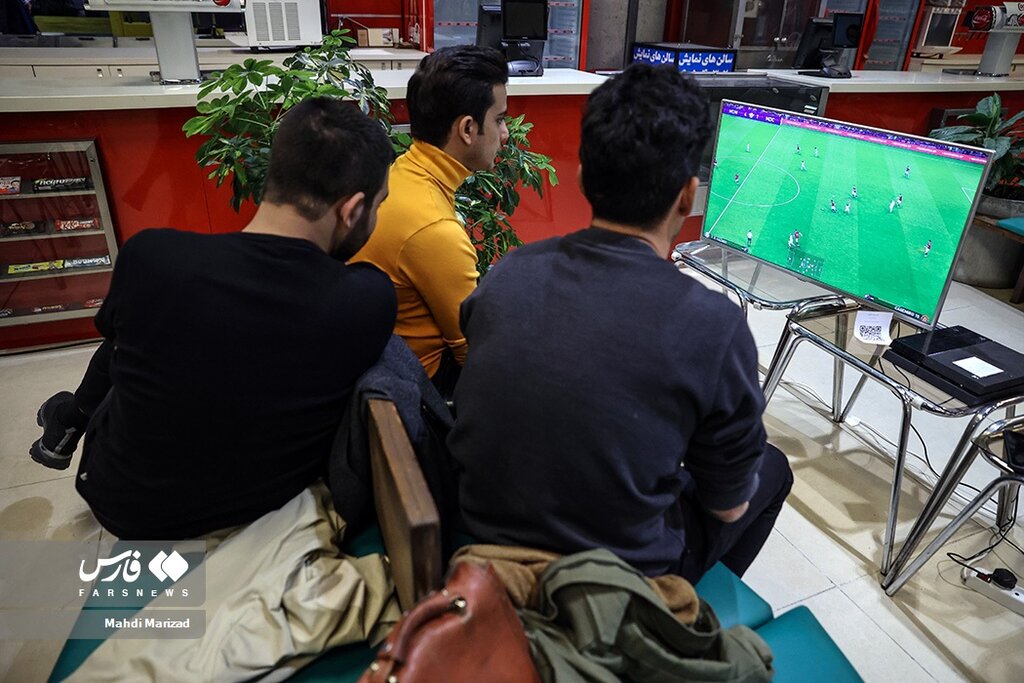 عکس ا تصاویر نوجوانان در ایران آینده