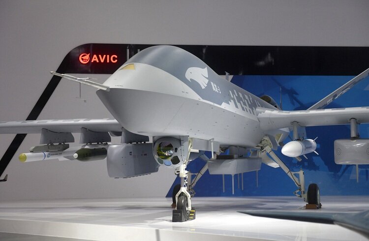 رونمایی از جدیدترین پهپاد تهاجمی چین | تصاویر وینگ لونگ ۳ را ببینید