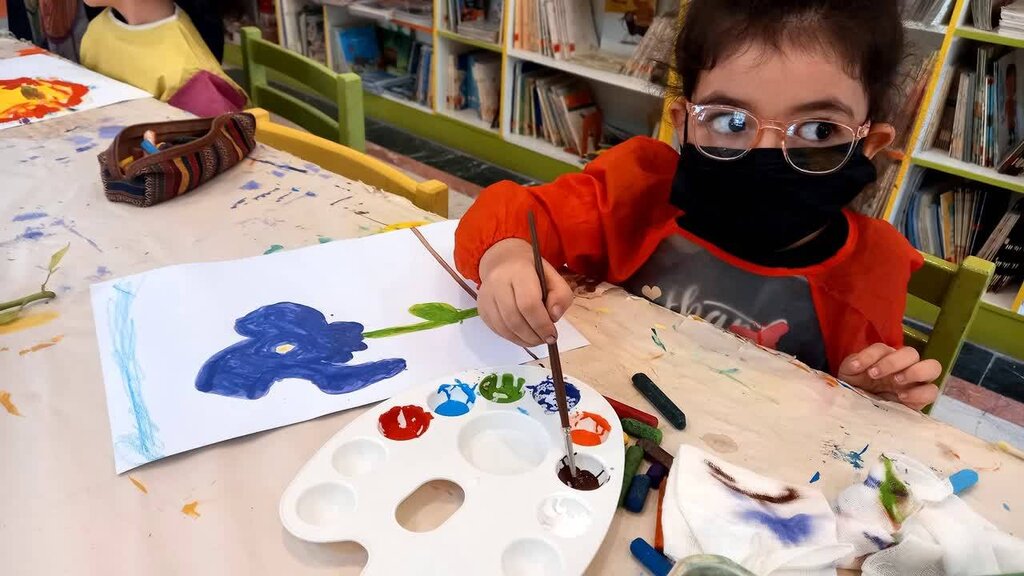 برای ۵٠سالگی یک مرکز فرهنگی پر مخاطب | تنها کتابخانه ٦ضلعی ایران کجاست؟ | کانونی برای پرورش فکر بچههای ٦تا ١٦ساله جنوب شهر