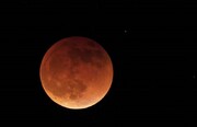 تصاویر جذاب از ماه گرفتگی شب گذشته در نقاط مختلف جهان