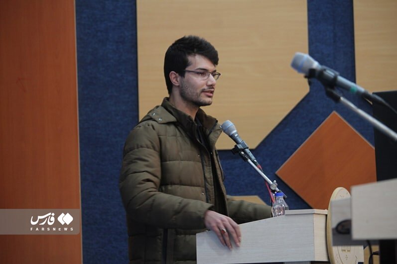 تصاویر رو در رو با رئیس دستگاه قضا | اظهارات صریح و بدون لکنت دانشجویان خطاب به اژهای | از برخوردهای ارگانهای نظامی تا اتفاقات رخداده در زاهدان