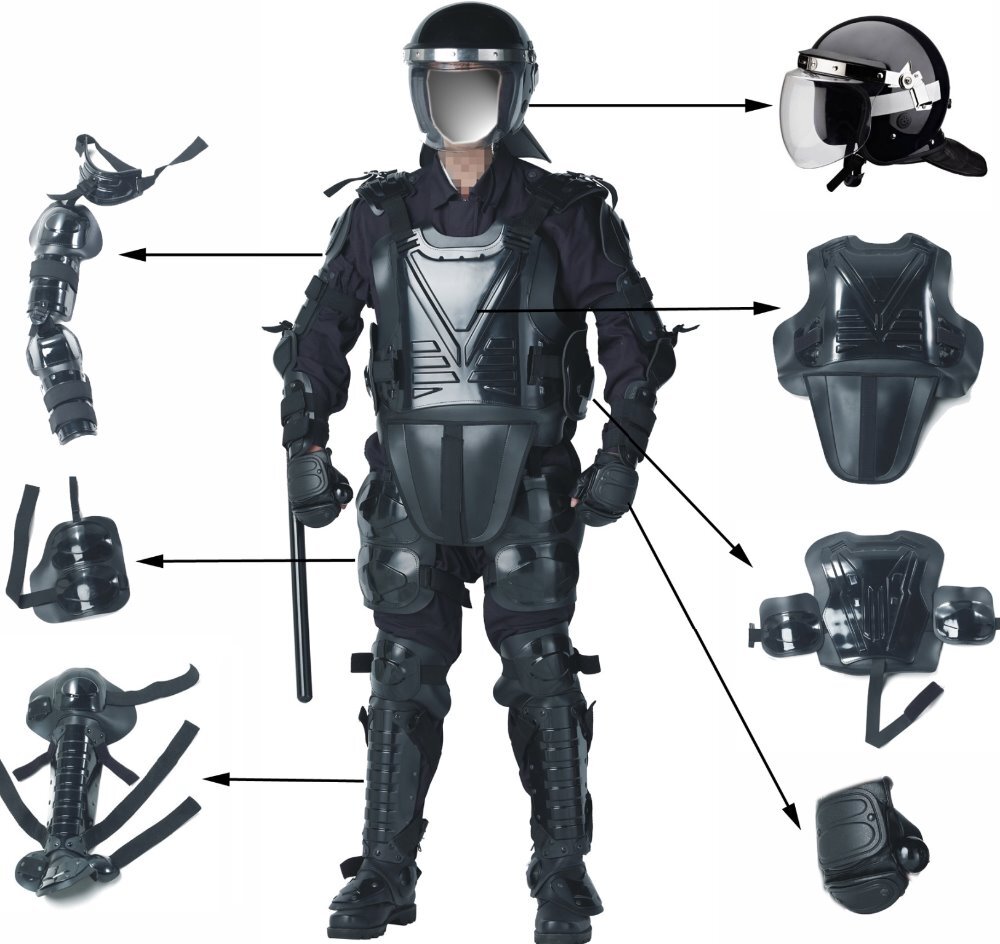 تصاویر | امکانات لباس پلیس ضد شورش | با لباسهای خاص پلیسهای ویژه از ۵ قاره جهان آشنا شوید