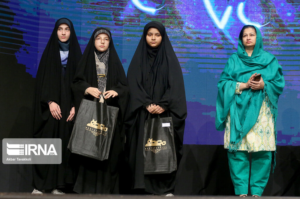 تصاویر ا اختتامیه جشنواره دانش آموزی نورا