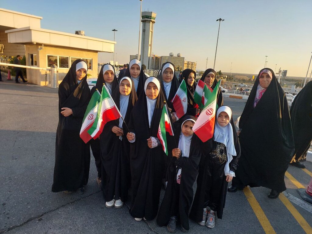 بدرقه ملیپوشان به قطر با حضور جمعی از هواداران