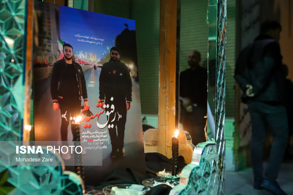 حجله ۲رفیقی که یک روز قبل از شهادتشان باهم عکس یادگاری گرفتند