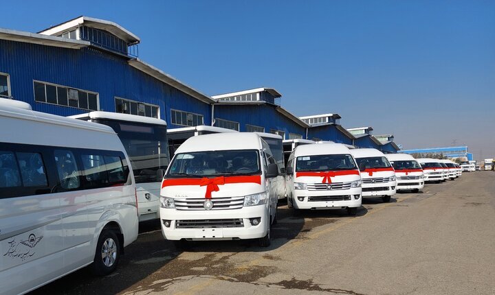 تصاویر تاکسی ونهای جدید تهران | نام این تاکسیها چیست؟