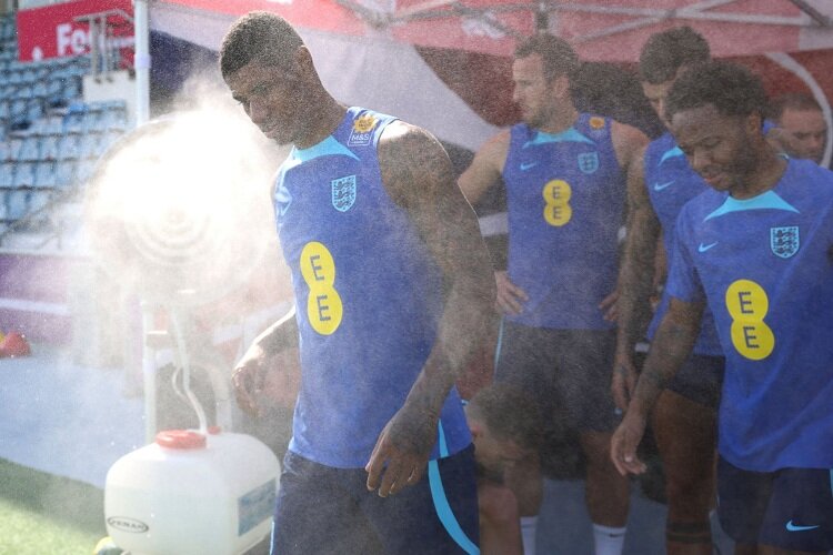 تصاویر تمرین تیم ملی انگلستان در دوحه | گرما بلای جان سه شیرها شده است