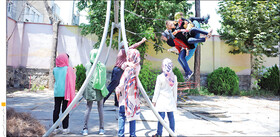 کارکنان یک پرورشگاه در ایران؛ ۹۷ سال قبل + عکس