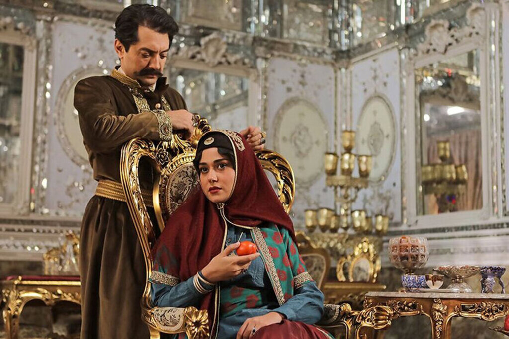 واکنش مجری تلویزیون به سریال جیران | یک سریال ضعیف با بهرام رادان عالی و پریناز ایزدیار ...