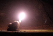 ببینید | حملات موشکی و پهپادی سپاه به کردستان عراق | مقر تروریست‌ها بمباران شد