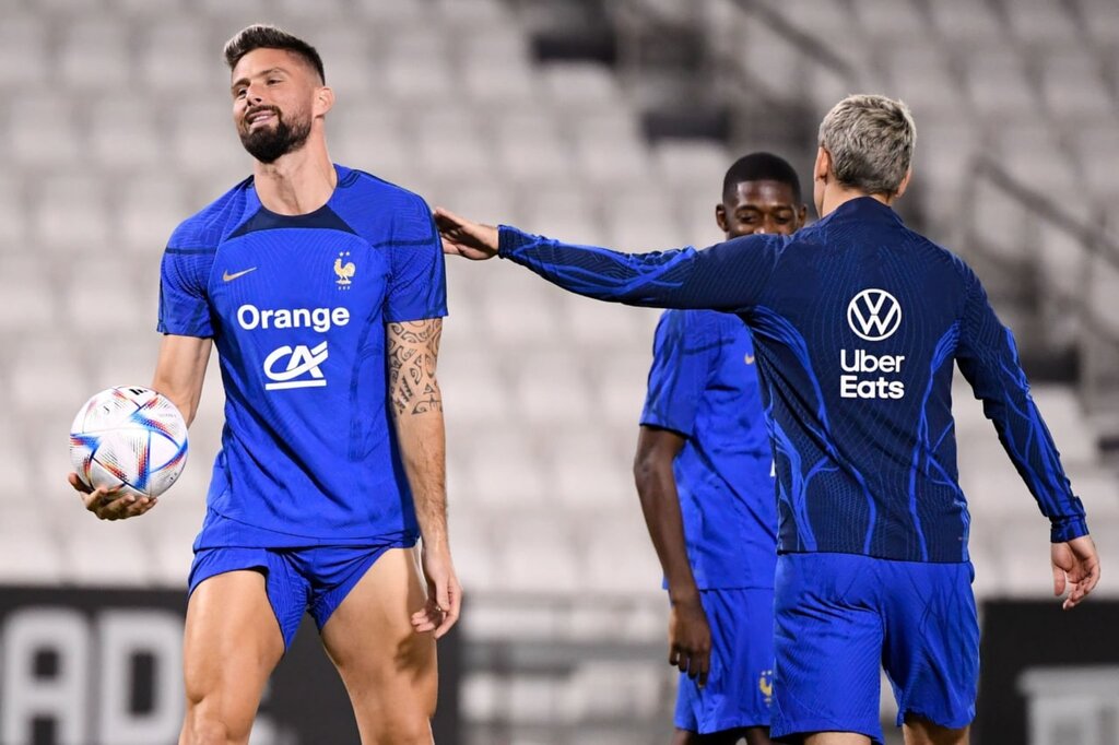 جانشین بنزما؛ بازیکنی که سوژه عکاسان شد