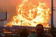 ببینید | لحظه مهیب آتش‌ سوزی کارخانه‌ای عظیم | ۳۶ چینی کشته شدند