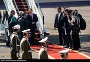 تصاویر | پوشش و حجاب زنان همراه نخست وزیر بلاروس در بدو ورود به ایران