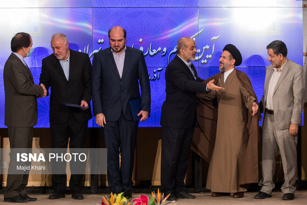 عکس اهمنشینی استاندار قبلی و جدید تهران ؛منصوری رفت ،فخاری آمد...