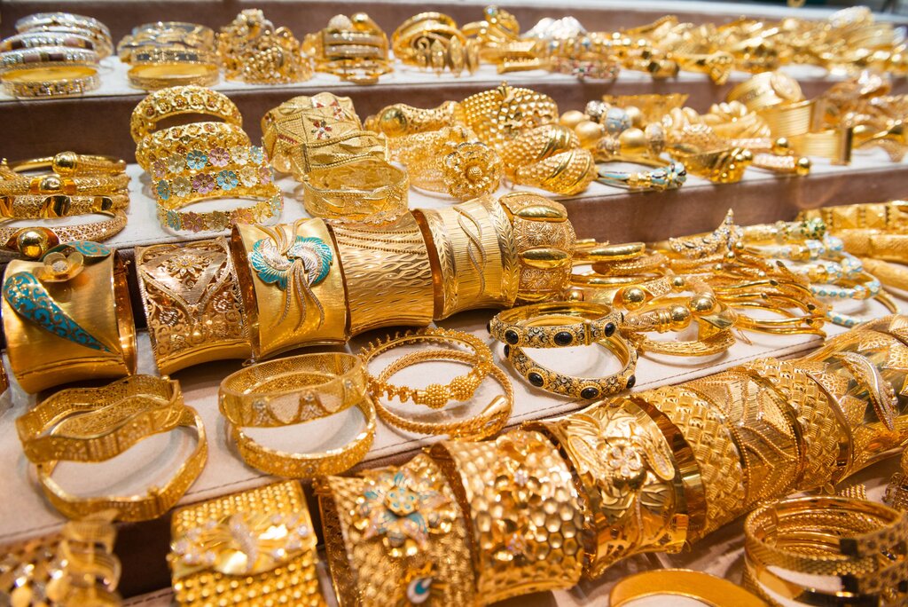 طلای آب شده بخریم یا طلای دست 1 | چند 1 مهم 1 1 1 jewelry store in qatar - طلا فروشی قطر - طلا - جواهر فروشی